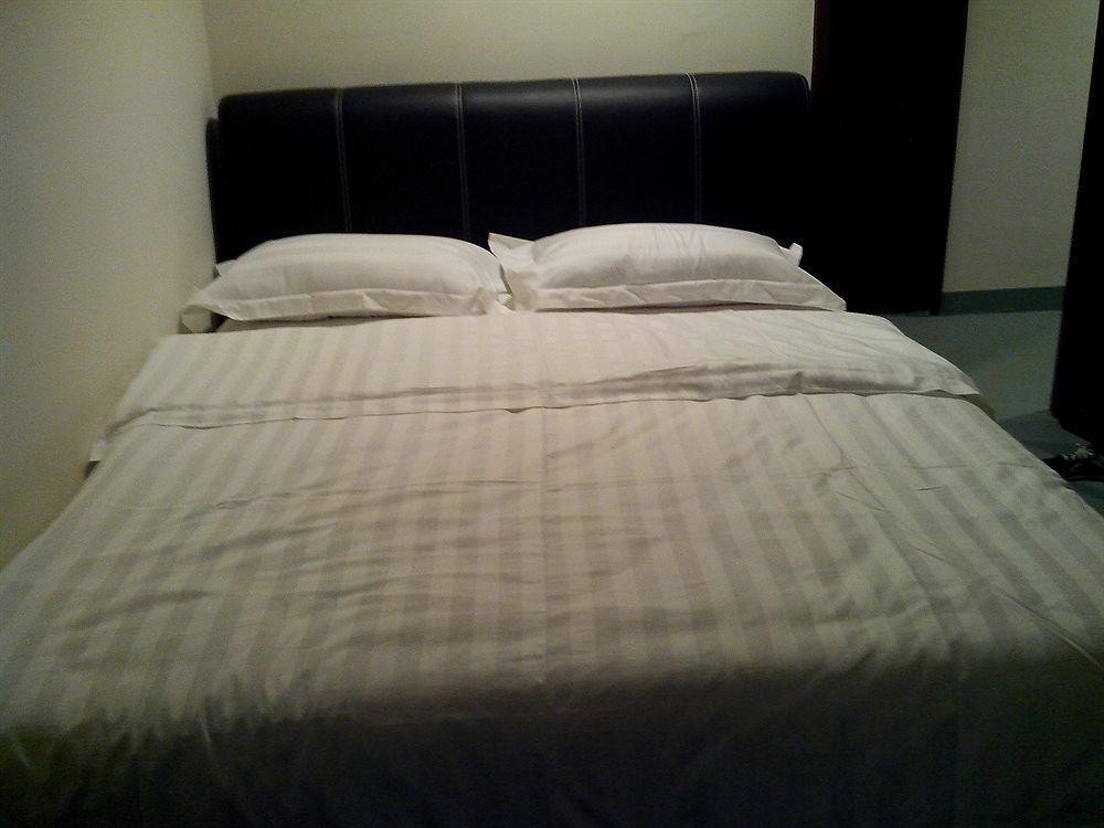 33 Star Hotel By The Awinka Group Of Management Kuala Lumpur Extérieur photo