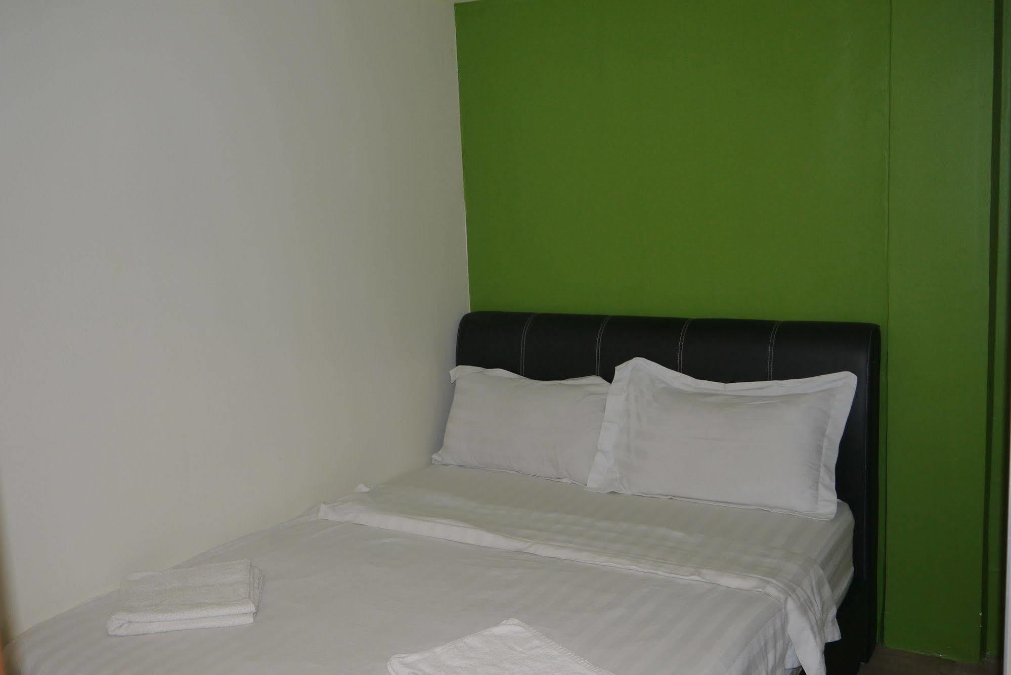33 Star Hotel By The Awinka Group Of Management Kuala Lumpur Extérieur photo