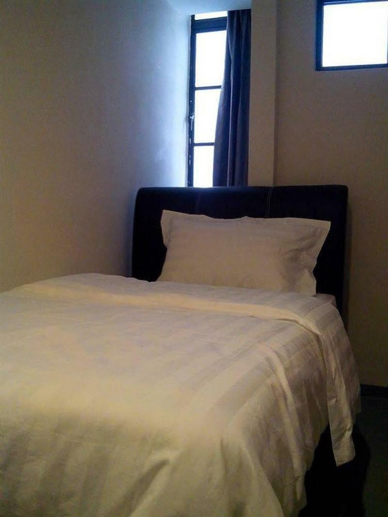 33 Star Hotel By The Awinka Group Of Management Kuala Lumpur Extérieur photo